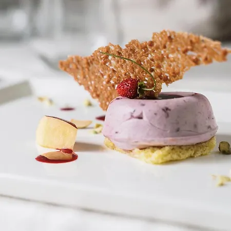 Pineta Relax Location 酒店