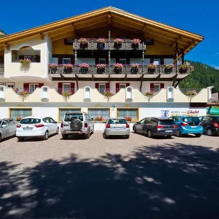 Pineta Relax Location 3* 卡纳泽伊