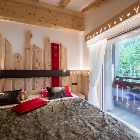 Pineta Relax Location 3* 까나제이