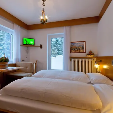 Hotel Pineta Relax Location Canazei