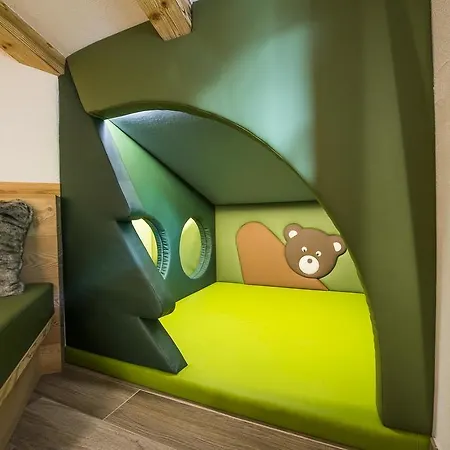 Pineta Relax Location 酒店 3*