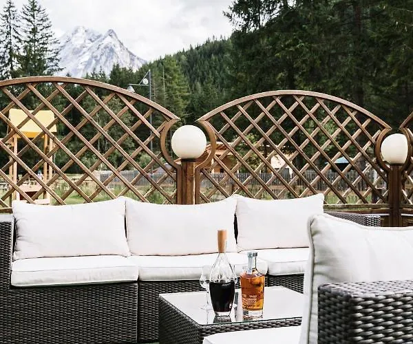 Pineta Relax Location ホテル 3*