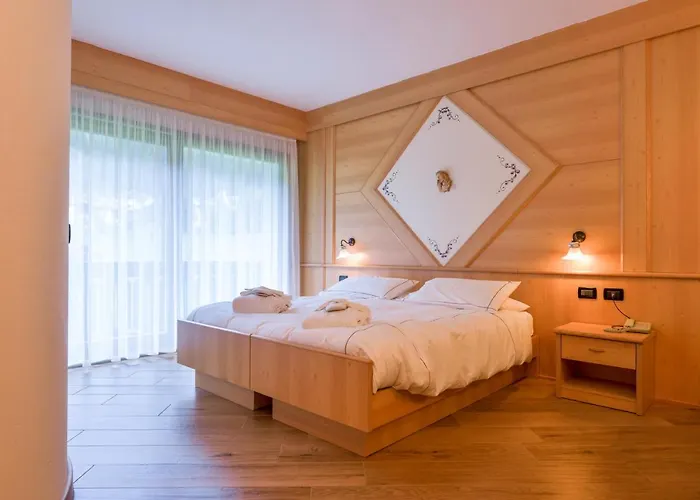 Pineta Relax Location 3* カナツェーイ