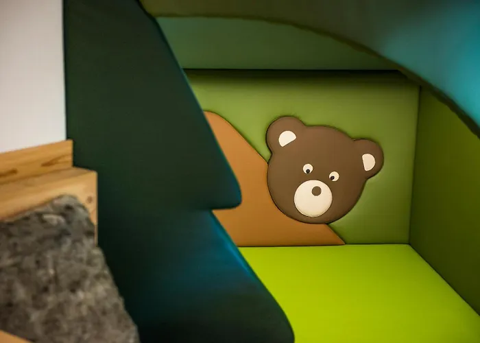 ホテル Pineta Relax Location カナツェーイ