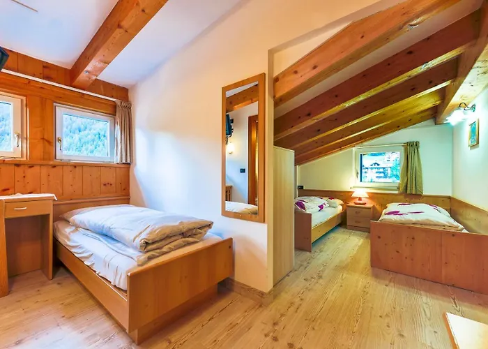 ホテル Pineta Relax Location 3*