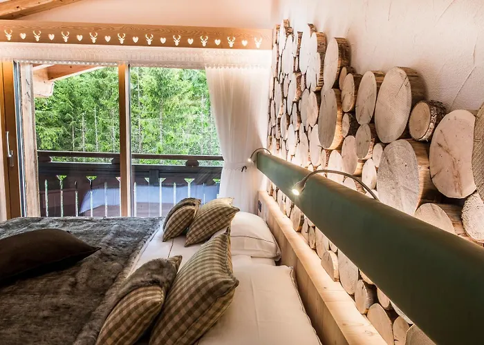 Pineta Relax Location ホテル カナツェーイ