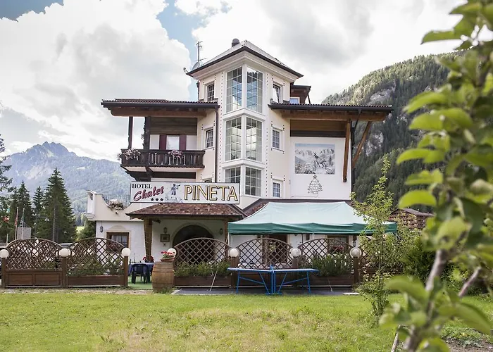 ホテル Pineta Relax Location 3*