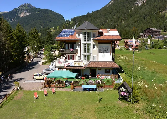 ホテル Pineta Relax Location 3*