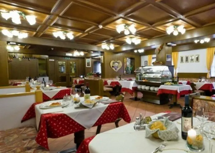 Pineta Relax Location カナツェーイ